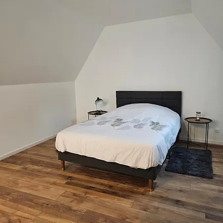 A La Fontaine Nyaraló